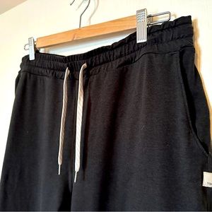 Vuori Performance Jogger